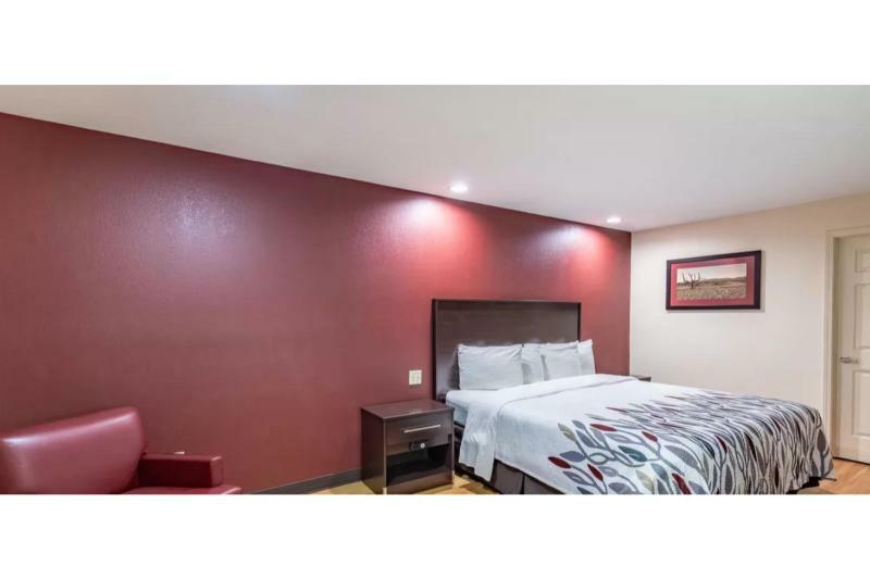 Red Roof Inn Buffalo, Tx Exterior photo